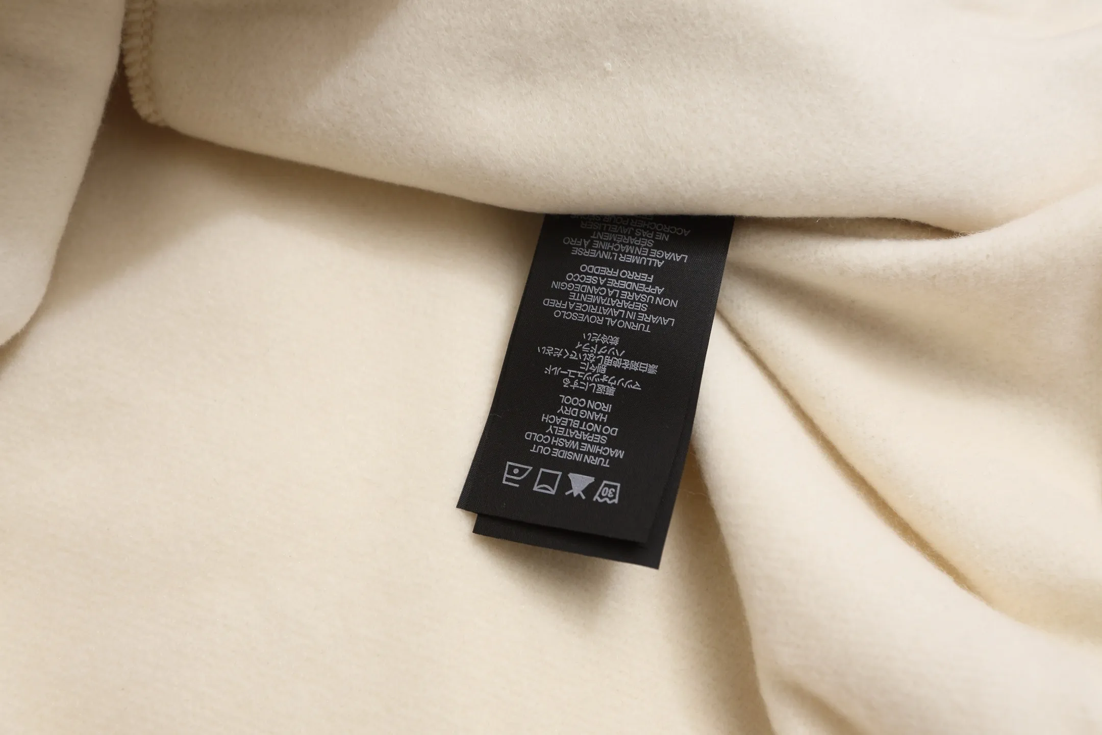 🆕 FEAR OF GOD ：LM # ： Sizes： S M L XL